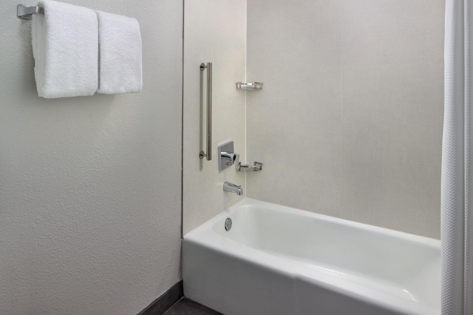 Courtyard By Marriott Nashville 布伦特伍德 外观 照片